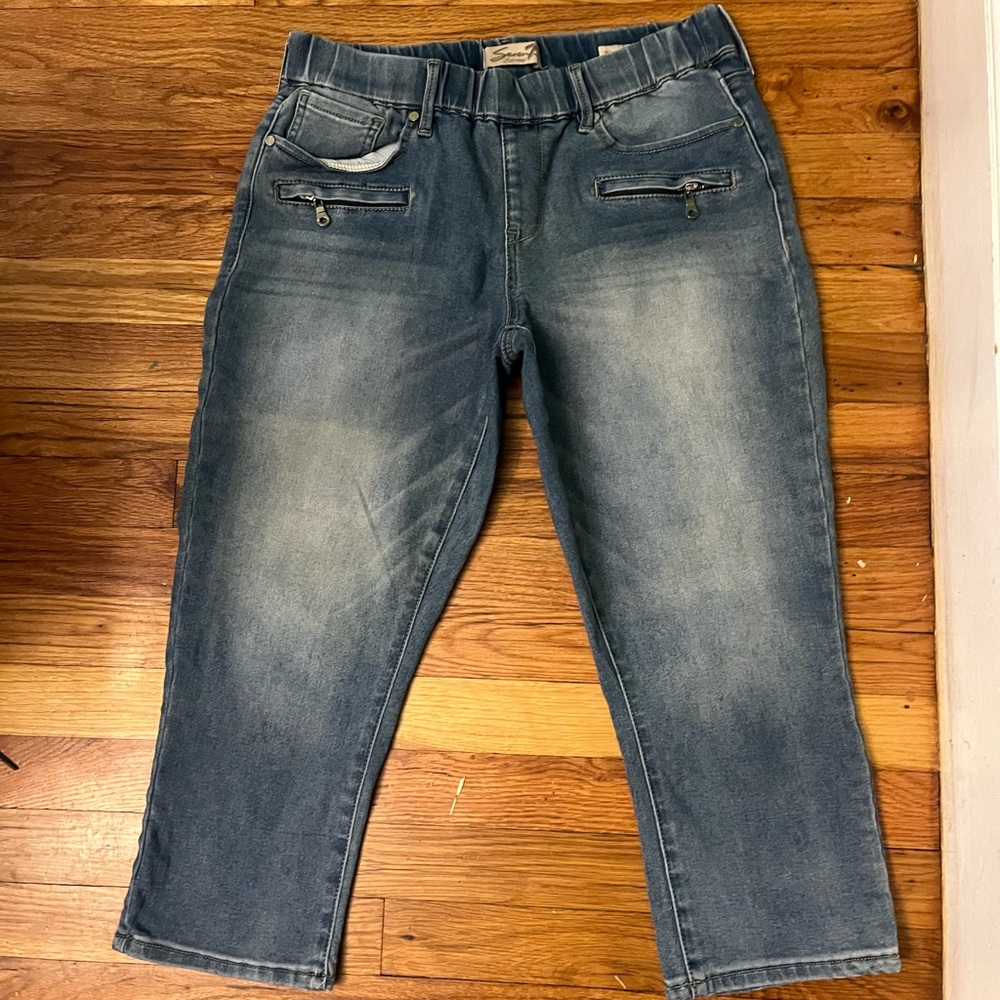 Seven7 Capri jeans